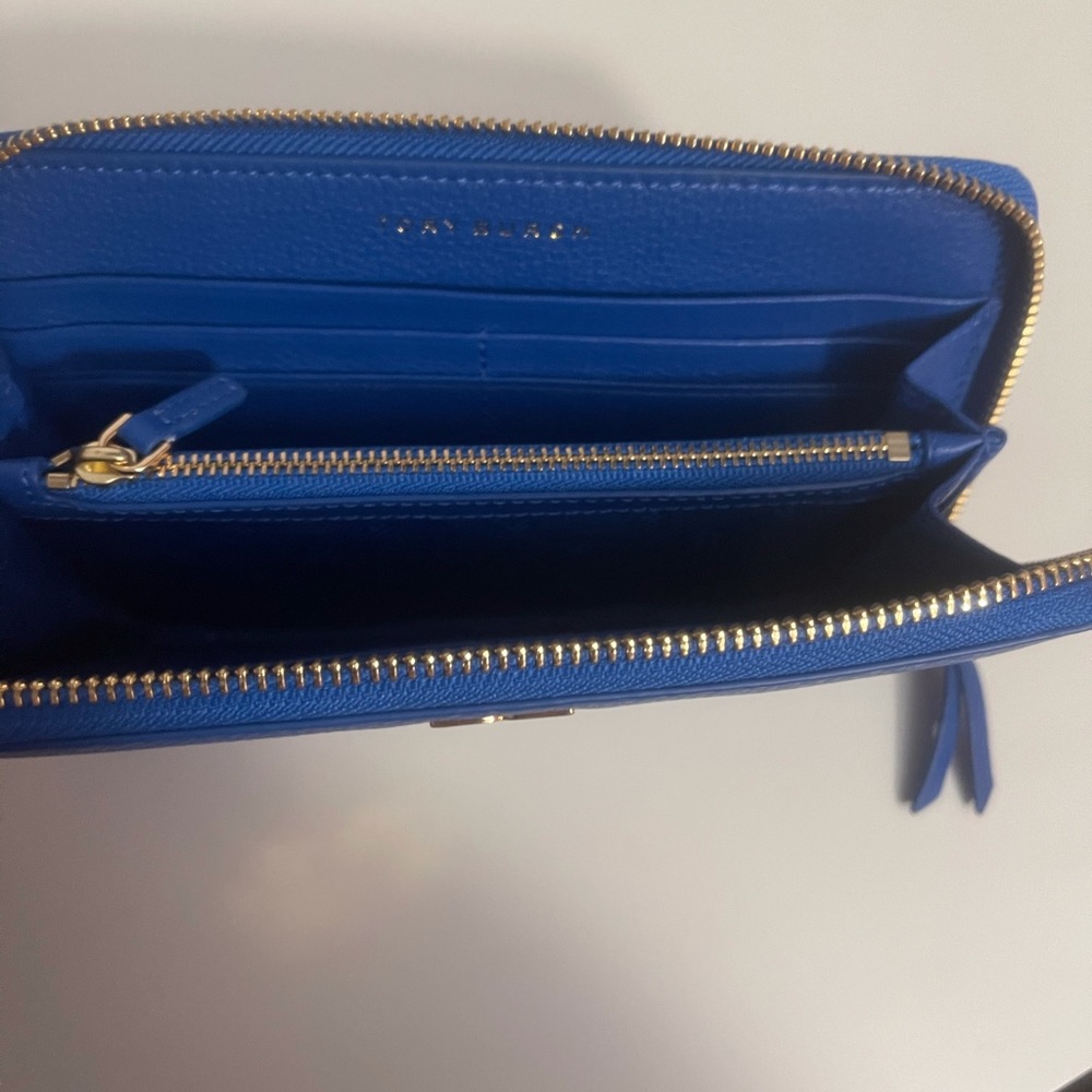 Tory Burch Dodgers Blue Wallet - Picture 3 of 4